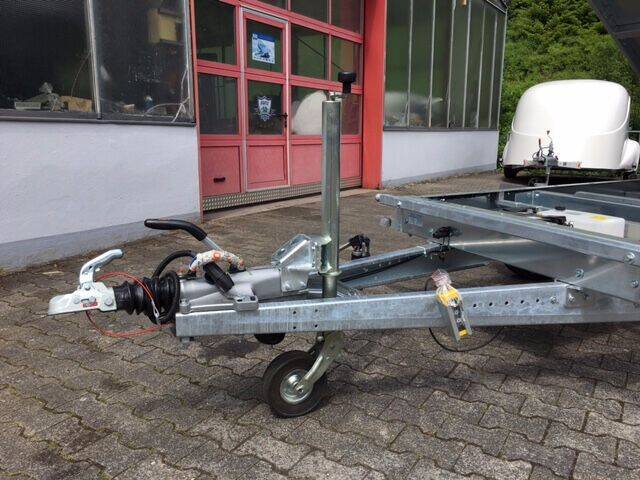 HKC 3536/186 elektrisch kippbar mit Nothandpumpe