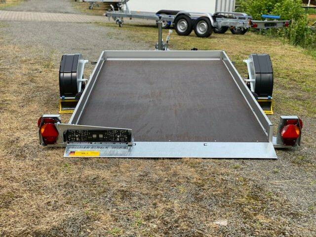 Absenkbarer Autotransporter