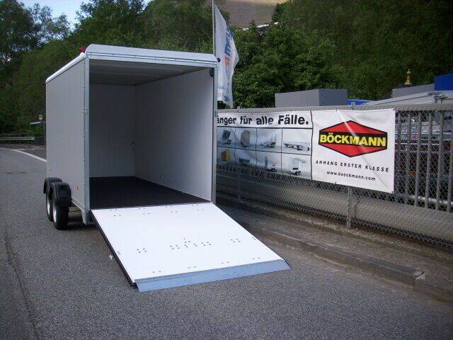 KT 4018/27 M mit Heckrampe 4,00 x 1,85 x 1,82 m