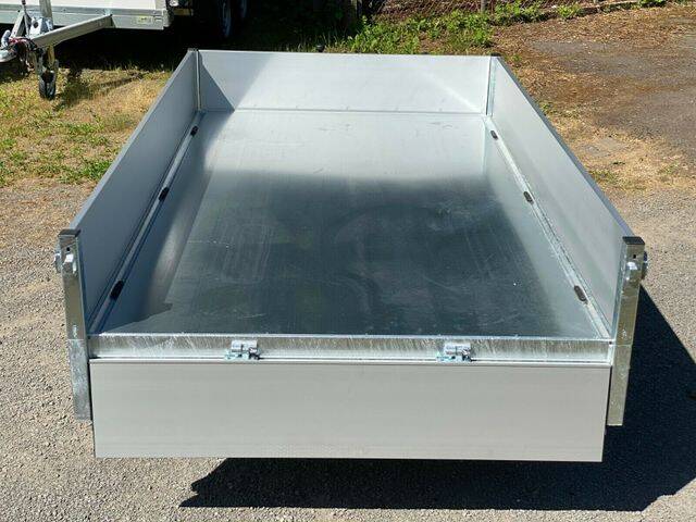 K1 256 150 1500 Heckkipper mit Handpumpe