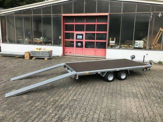 Autotransporter kaufen bei TÖFFI in Zell an der Mosel