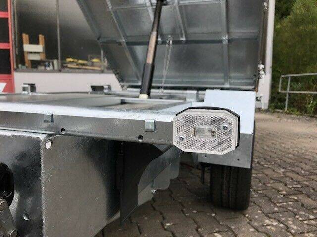 HTK 3500.31 - 3.500kg elektrisch kippbar mit Nothandpumpe