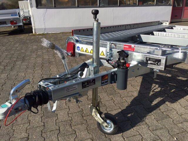 FHAK 27-40-21.2 - kippbarer Autotransporter mit Seilwinde