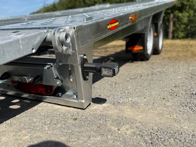 AH 4321/30 - hydraulisch kippbar mit Seilwinde