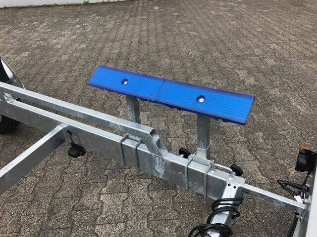 Böckmann Bootsanhänger mit langen Auflageflächen