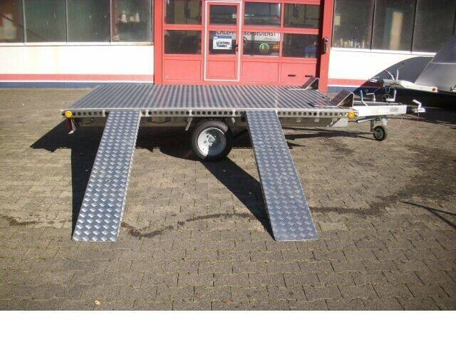 Autoanhänger Smarttransporte