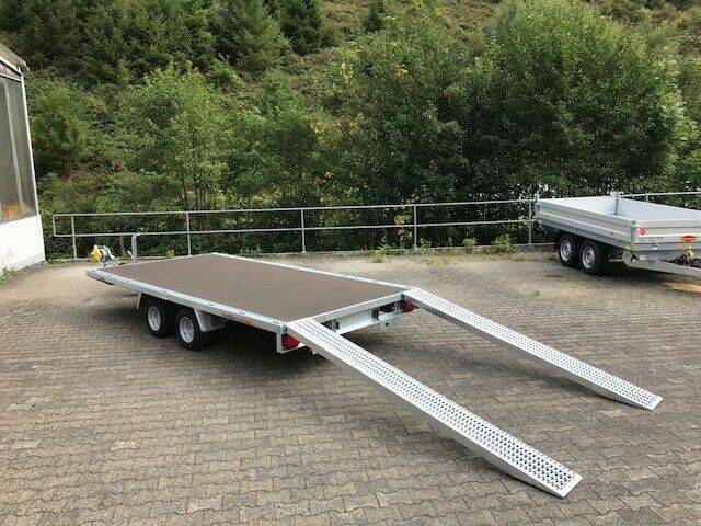 Multitransporter von Humbaur