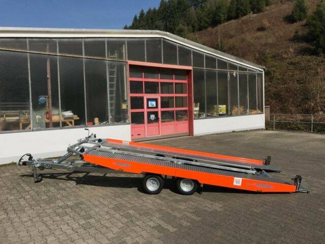 WM Meyer Fahrzeugtransporter aus Alu