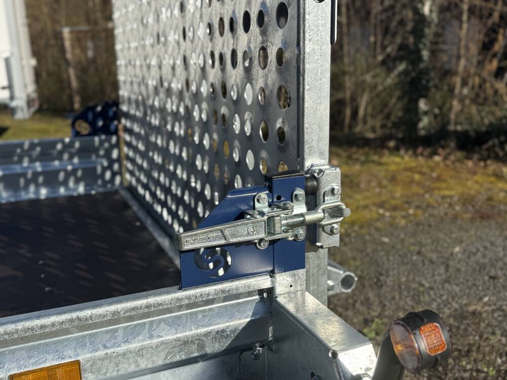 Magnum S MG 400 182 3500 3 - 4 Meter Baumaschinenanhänger Tridem