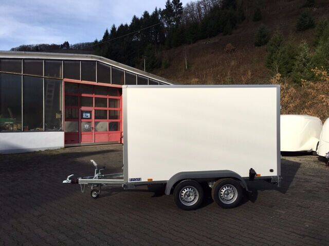 FW 2000 - 305x152x180cm - Koffer mit Seitentür!