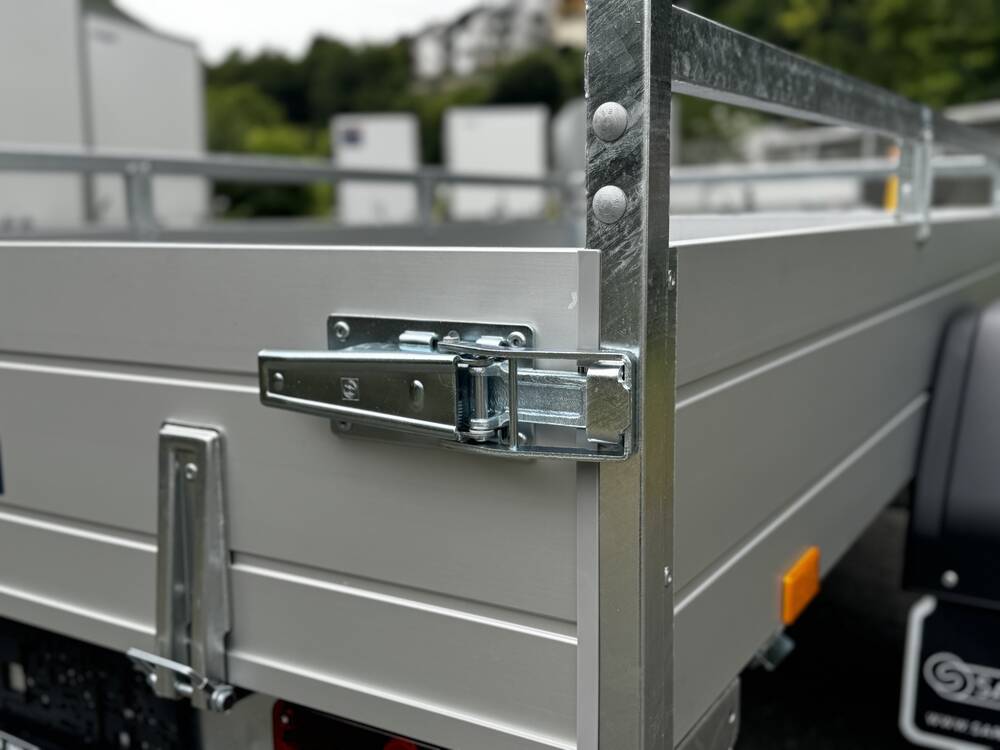 McAlu Pro DV 75 - robuster Aluminium Kastenanhänger