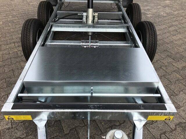 PK Compact Giant 30 - Elektrisch kippbar!