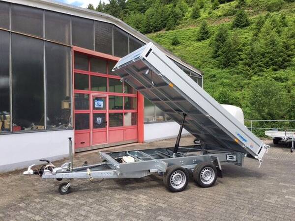 HKC 3536/186 elektrisch kippbar mit Nothandpumpe