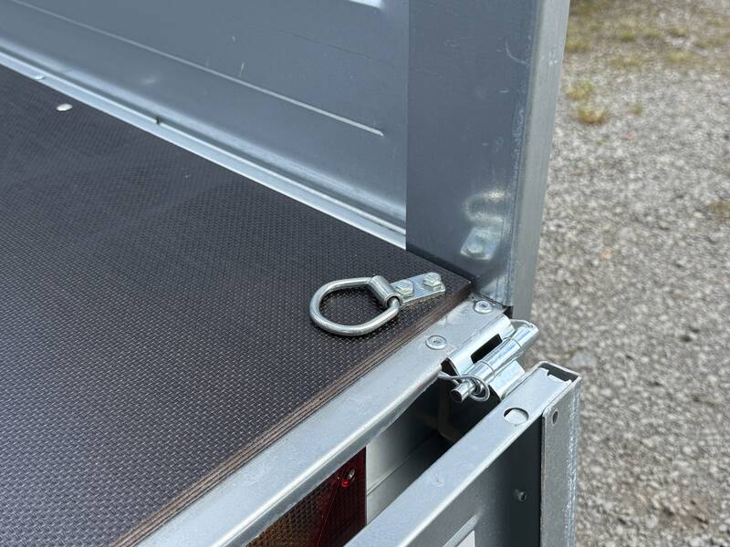 Easy 230 126 750 kippbar mit Aufsatzwänden