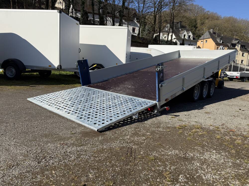 TP 507 210 3500 3 Tridem mit Heckrampe kippbar und Aluwänden