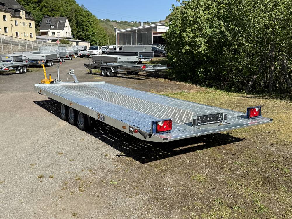 AT 580 200 3500 3 Tridem kippbar mittig geschlossen