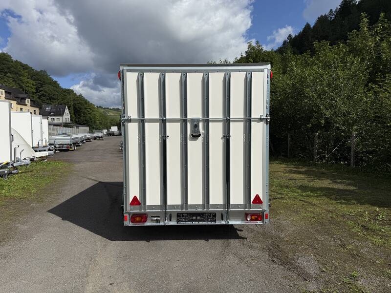 P-BOX STPK 27-30-18.2 P18.1 mit Heckrampe - sehr robust