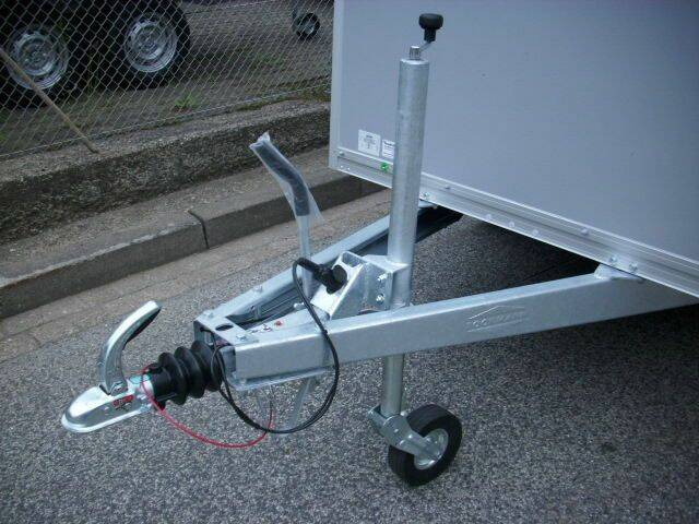 KT 3015/27 M - 2.700kg - mit Flügeltüren