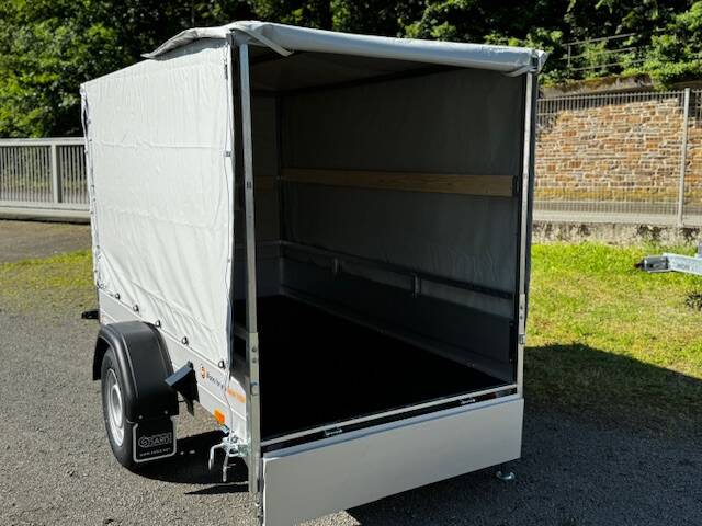 McAlu Pro DV 135 - mit Plane und Spriegel