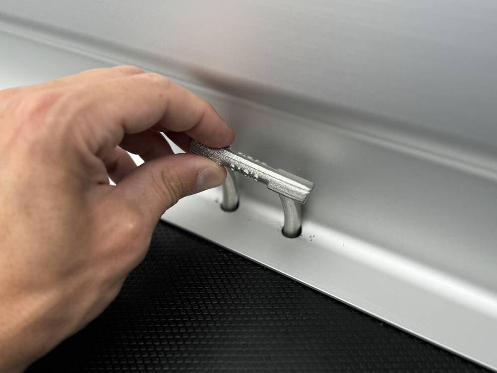 McAlu Pro DV 75 - robuster Aluminium Kastenanhänger